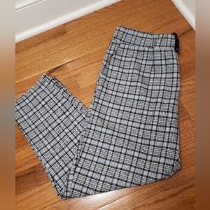 Boohoo Man Black/White/Blue stretch pants size XL